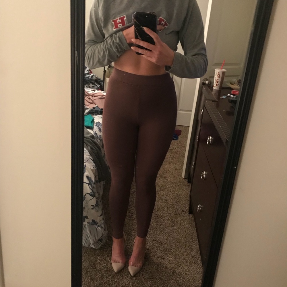 Naked Wardrobe Leggings